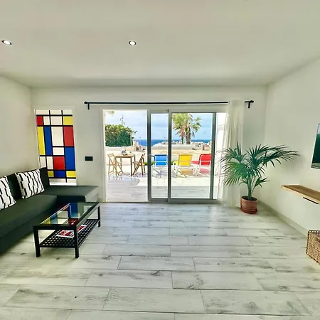 Luxury Paradiese - Sea Views Puerto del Carmen (Lanzarote)